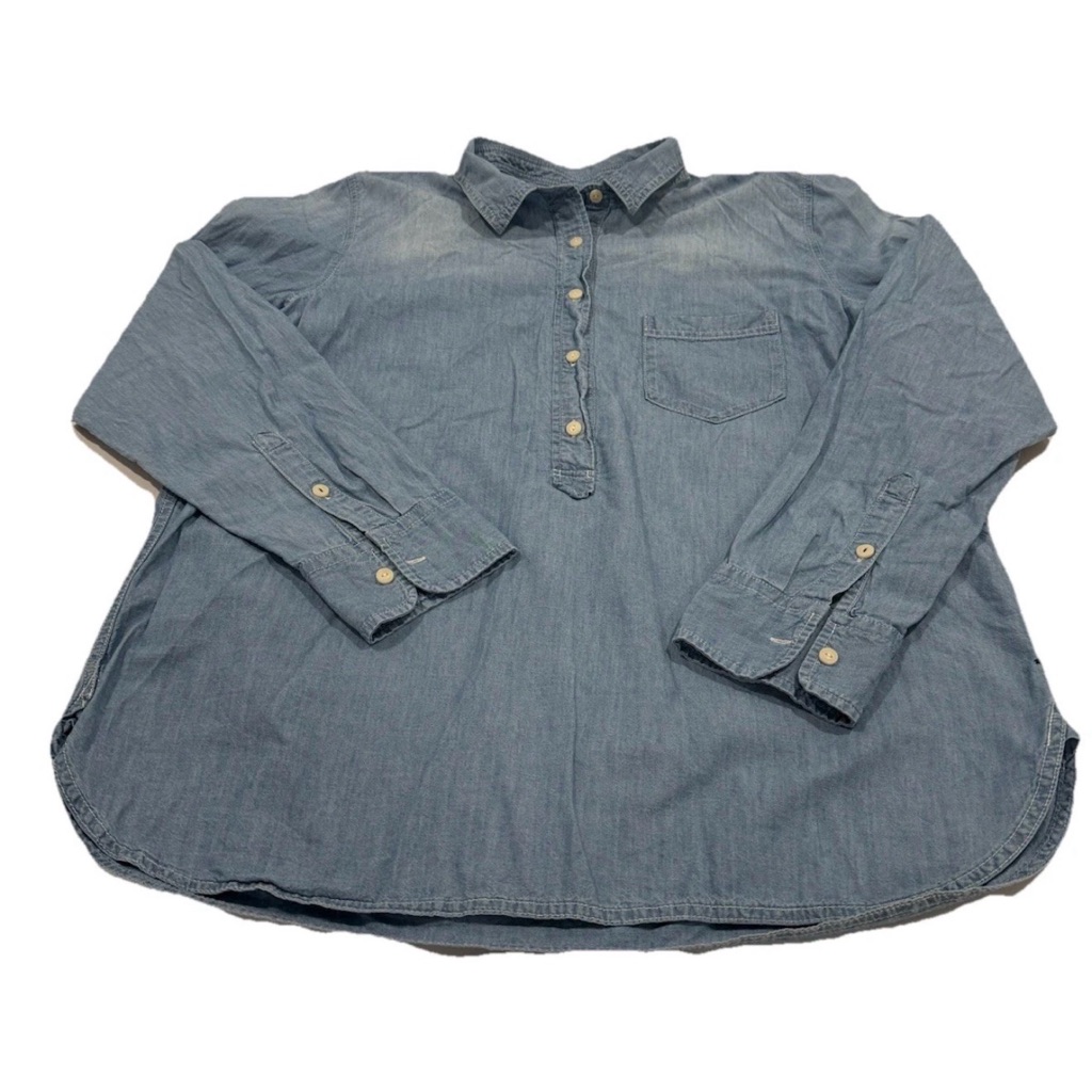J.Crew Shirt Women Medium Blue Chambray Classic Fit Long Sleeve Size 6t